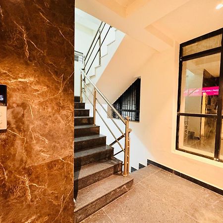 Hotel Star Avenue - Indiranagar Бангалор Екстериор снимка
